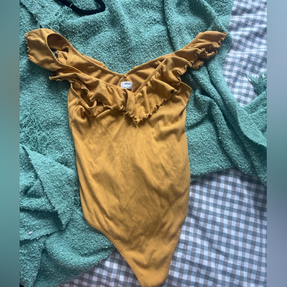 Wilfred Ruffled Yellow Bodysuit